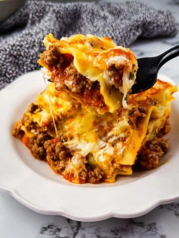 Beef Noodle Casserole (Cheap & Easy Dinner) Recipe
