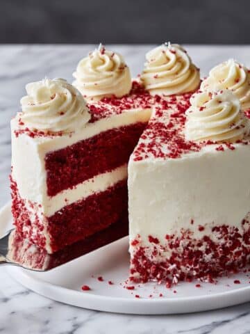 Red Velvet Cake with Cream Cheese Frosting Recipe