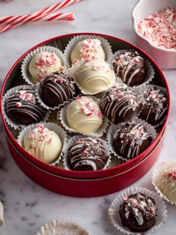 Peppermint Oreo Balls Recipe