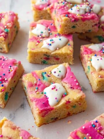 Circus Animal Blondies Recipe