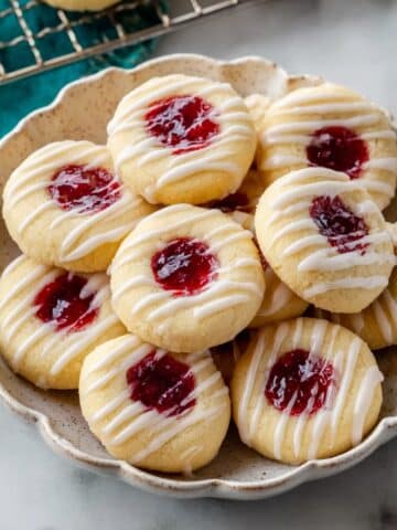 Raspberry Almond Thumbprint Cookies Recipe