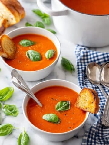 Creamy Roasted Tomato Basil Soup Recipe