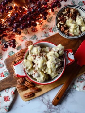 White Chocolate Pecan Clusters Recipe