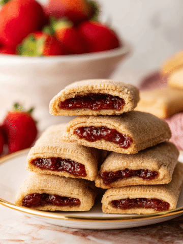 Homemade Strawberry Nutrigrain Bars Recipe