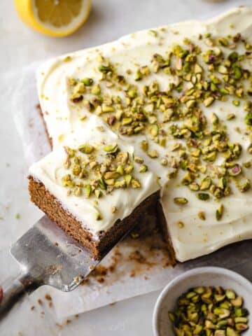 Lemon Pistachio Cake Recipe