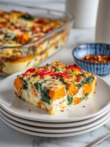 Easy Sweet Potato Breakfast Casserole with Spinach, Bell Peppers, and Cheddar Recipe