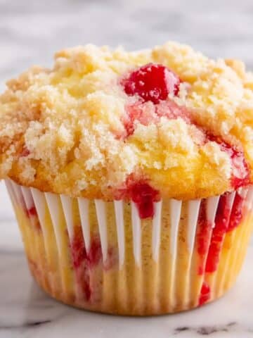 Cherry Cobbler Muffins Recipe