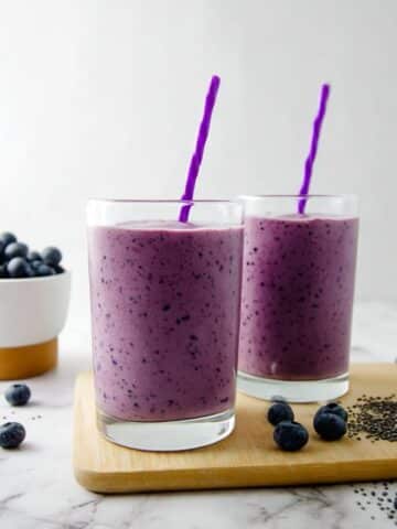 The Best Blueberry Pineapple Smoothie Recipe