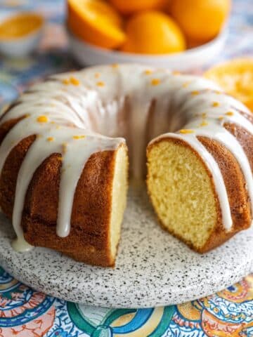 Moist and Simple Orange Bundt Cake Recipe