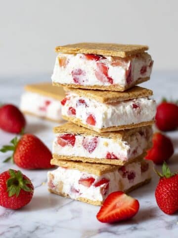 Strawberry Greek Yogurt Ice Cream Sandwiches Recipe