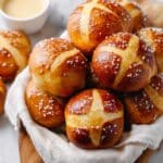 Homemade Soft Pretzel Rolls Recipe